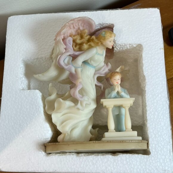 Seraphim Classics " Communion Boy Figure" #81805 - Picture 3 of 5